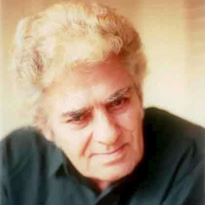 احمد شاملو