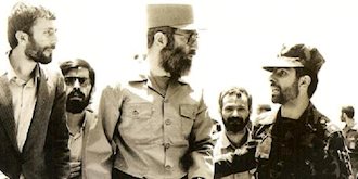 خامنه ای خود یکی از کسانی بود که تنور جنگ را شعله ور نگه میداشت جنگی که ایران را ویران کرد