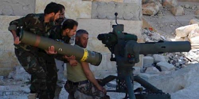 رزمندگان سوریه تانکهای ارتش بشار اسد را با موشکهای تاو هدف قرار می‌دهند
