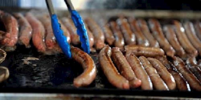 سوسیس و کالباس در بروز سرطان موثرند