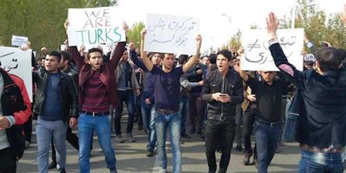 تظاهرات جوانان ارومیه در اعتراض به اهانت رژیم آخوندی در تلویزیونش به هموطنان ترک
