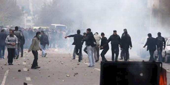تظاهرات جوانان و دانشجویان در تهران به مناسبت 16آذر 88