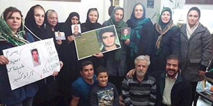 ديدار مادران شهدا و زندانيان سياسى ... در منزل مادر زینالی