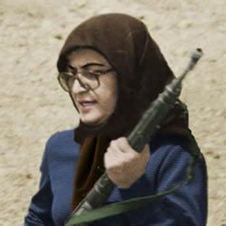 سمبل زن انقلابی مجاهد اشرف رجوی