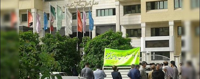 تجمع معلمان در شیراز همزمان با تظاهرات سراسری در معلمان ایران