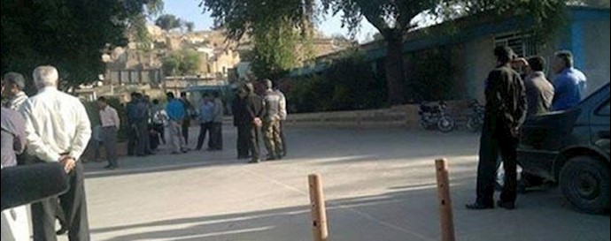 اعتصاب کارگران شهرداری مسجدسلیمان - آرشيو