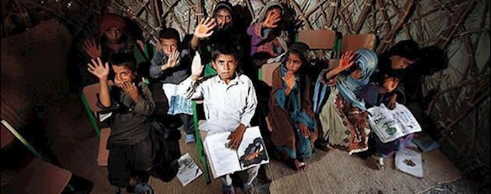 ترک تحصیل دانش آموزان