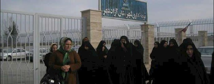 تجمع خانواده های کارگران معدن قشلاق
