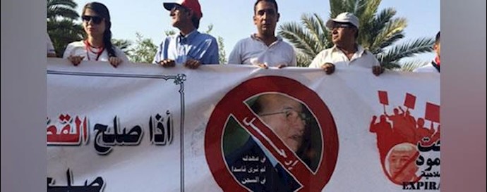 تظاهر کنندگان عراقی  فریاد می‌زدند  ای مدحت محمود گمشو و دیگر بر نگرد
