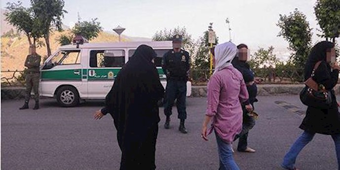 نیروی سرکوبگر انتظامی در سرکوب ، اذیت و آزار زنان در تهران