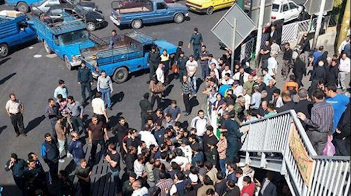 قرق میدان شوش در تهران در وحشت از تجمع اعتراضی اوراقچی ها