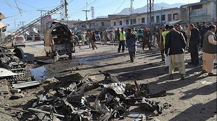 انفجار تروریستی پاکستان 100 کشته و مجروح بر جای گذاشت