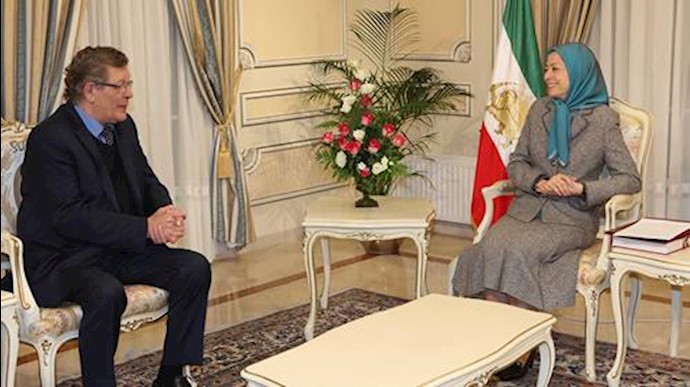 ملاقات مریم رجوی با ژرارد دپره رئیس گروه دوستان ایران آزاد در پارلمان اروپا