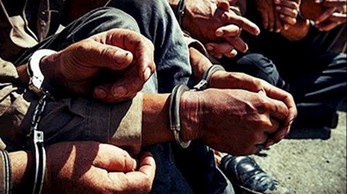 بازداشت 17 نفر در آبیک