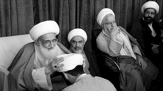 بازگشت به قرون وسطی