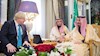 دیدار وزیر خارجه انگلستان با پادشاه عربستان در ریاض