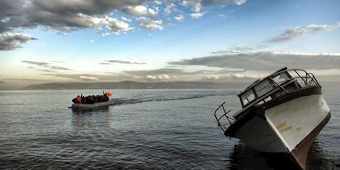 نجات پناهجویان از غرق شدن در دریای مدیترانه