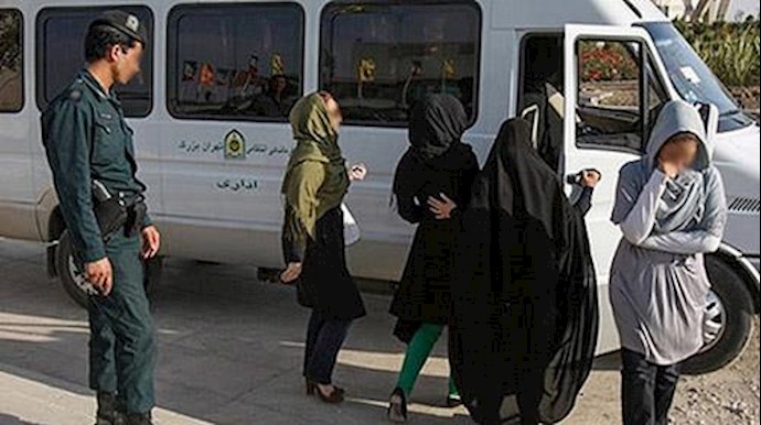 سرکوب زنان در ایران