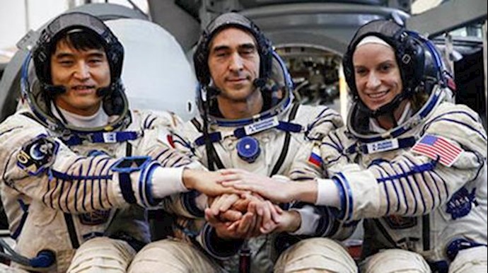 سفر مشترک فضانوردان آمریکایی، روسی و ژاپنی