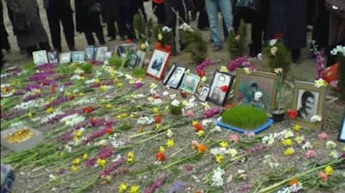 خاوران در 20کیلومتری جنوب شرق تهران محل دفن شهدای قتل‌عام67