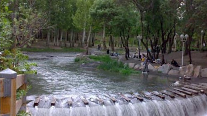 منطقه حفاظت‌شده باغ ملک آباد، متعلق به خامنه‌ای در مشهد