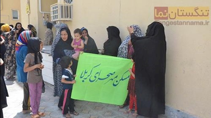 تجمع اعتراضی مردم شهرستان اهرم در تنگستان