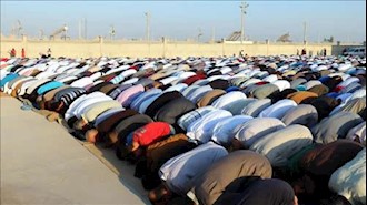 پناهندگان سوری مقیم ترکیه نماز عید قربان را در ارودگاههای محل اقامت خود ادا کردند