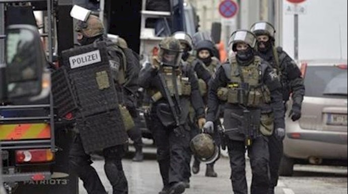 دستگیری 13تن از اعضای گروه‌های بنیادگرا در اتریش