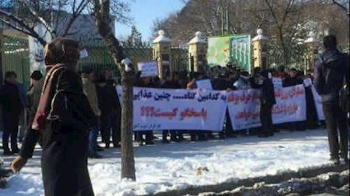 تجمع اعتراضی کارگران ذوب آهن اردبیل