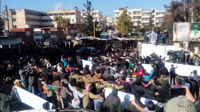 تظاهرات در بسیاری از شهرهای سوریه با شعار سرنگونی رژیم اسد