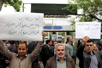 تظاهرات معلمان آزاده در شهرهای مختلف ایران برای احقاق حقوق خود