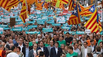 راهپیمایی صدها هزار کاتالونیایی در دفاع از استقلال
