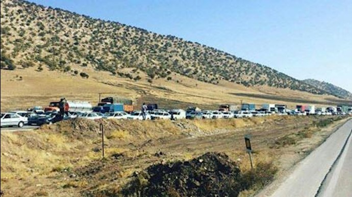 رژیم آخوندی تردد خودروهای شخصی به مناطق زلزله‌زده را ممنوع کرد
