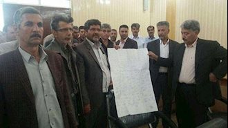 تجمع اعتراضی کشاورزان شهرستان انار