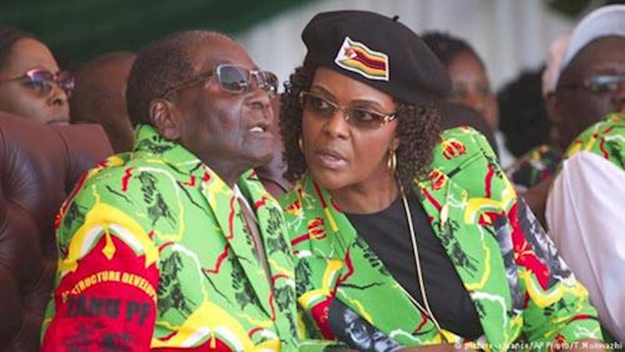 برکناری دیکتاتور زیمبابوه از قدرت توسط حزب حاکم
