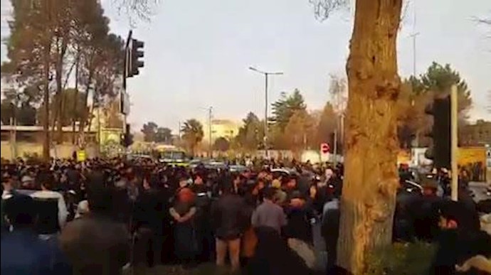 تظاهرات مردم اصفهان 