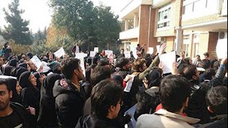 تجمع اعتراضی دانشجویان دانشگاه ملی به مناسبت روز 16آذر