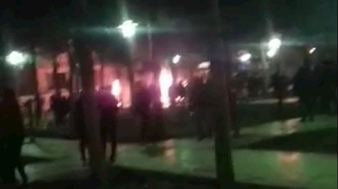 حمله به گردان بسیج در شاهین‌شهر