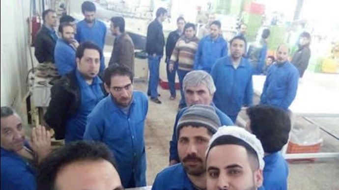 تجمع اعتراضی کارگران شرکت آذرشهد ارومیه