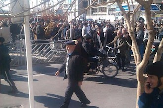نه به گرانی - قیام مردم مشهد علیه گرانی و بی‌کفایتی سردمداران رژیم آخوندی