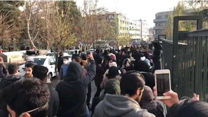 تظاهرات در شهرهای ایران