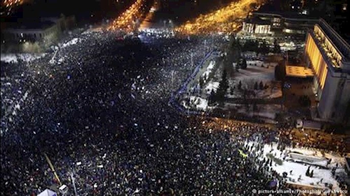 تظاهرات مردم رومانی