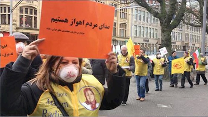 تجمع در مقابل پارلمان هلند همبستگی با مردم بهپاخاسته اهواز
