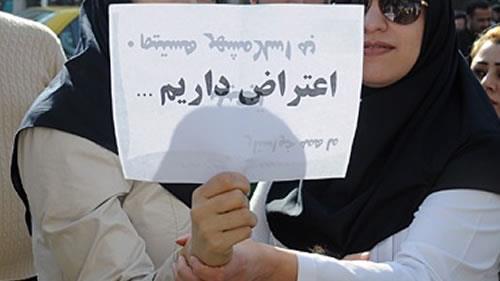 تجمع اعتراضي پرستاران و پرسنل بیمارستان امام سجاد (ع) با تجمع در مقابل استانداری رژیم در یاسوج