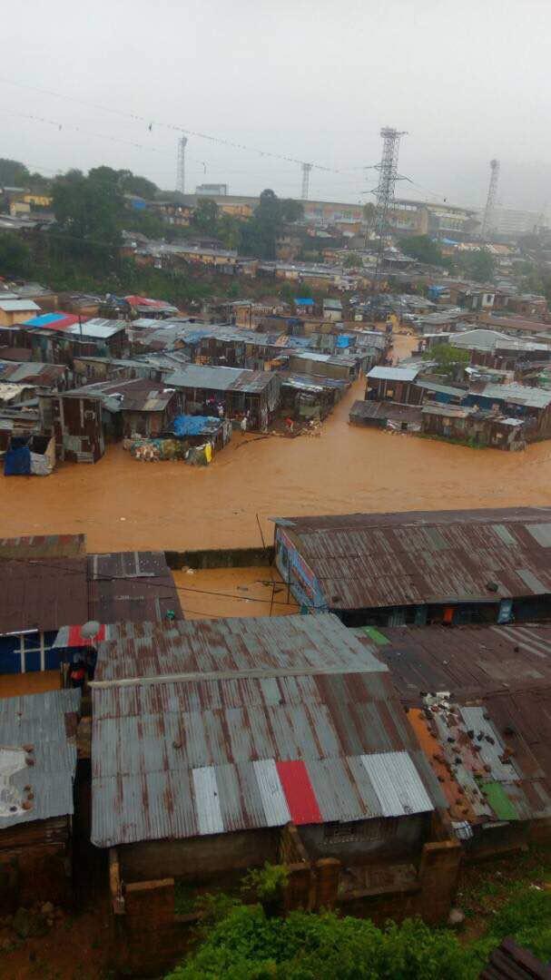 سیل و رانش زمین در پایتخت سیرالئون صدها قربانی گرفت
