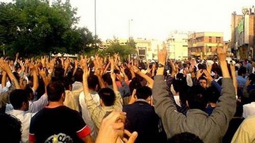 تجمع اعتراضی مالباختگان در مشهد