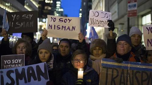 تظاهرات مردم آرژانتین برای محاکمه قاتلان قاضی شهید آلبرتو نیسمن