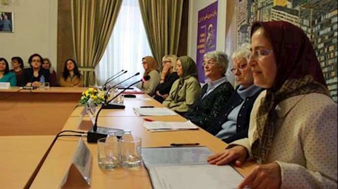 گردهمایی همبستگی با زنان ایران  در برلین
