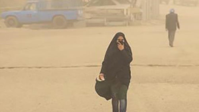 گرد و خاک معلق در هوای آبادان