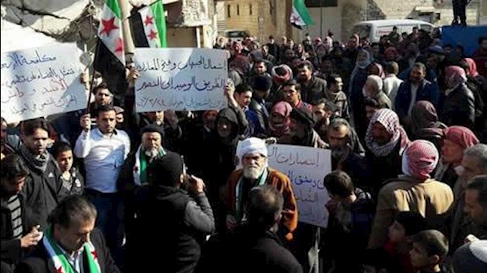 تظاهرات مردم سوریه با شعار ”جبهه‌ها را شعله‌ور کنید“